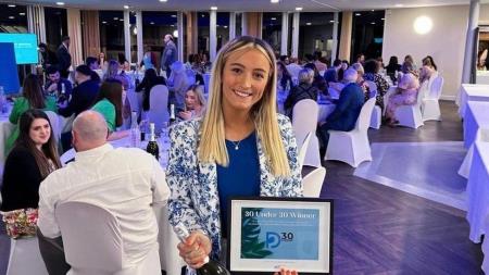 Ellie (Howell’s Class of 2020)  wins award after launching two businesses while studying for her degree
